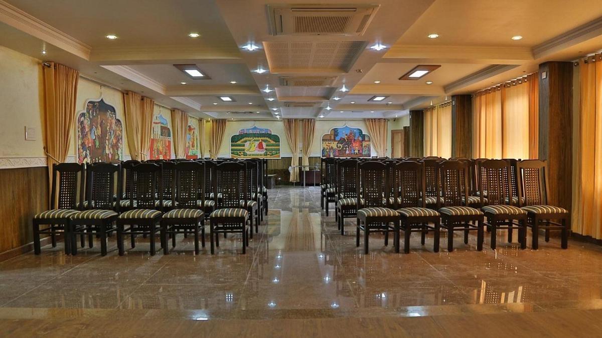 Continento The Classic Hotel Tirur Екстер'єр фото